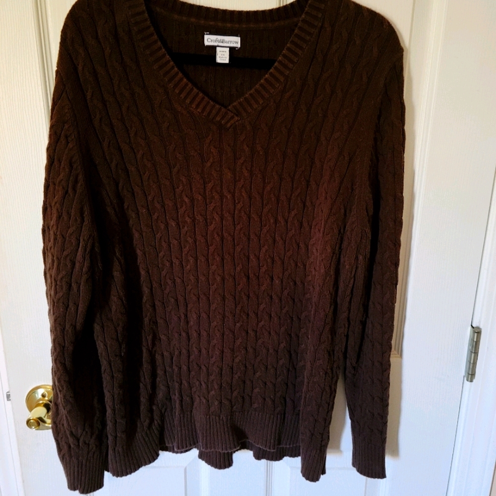 Women's sweater